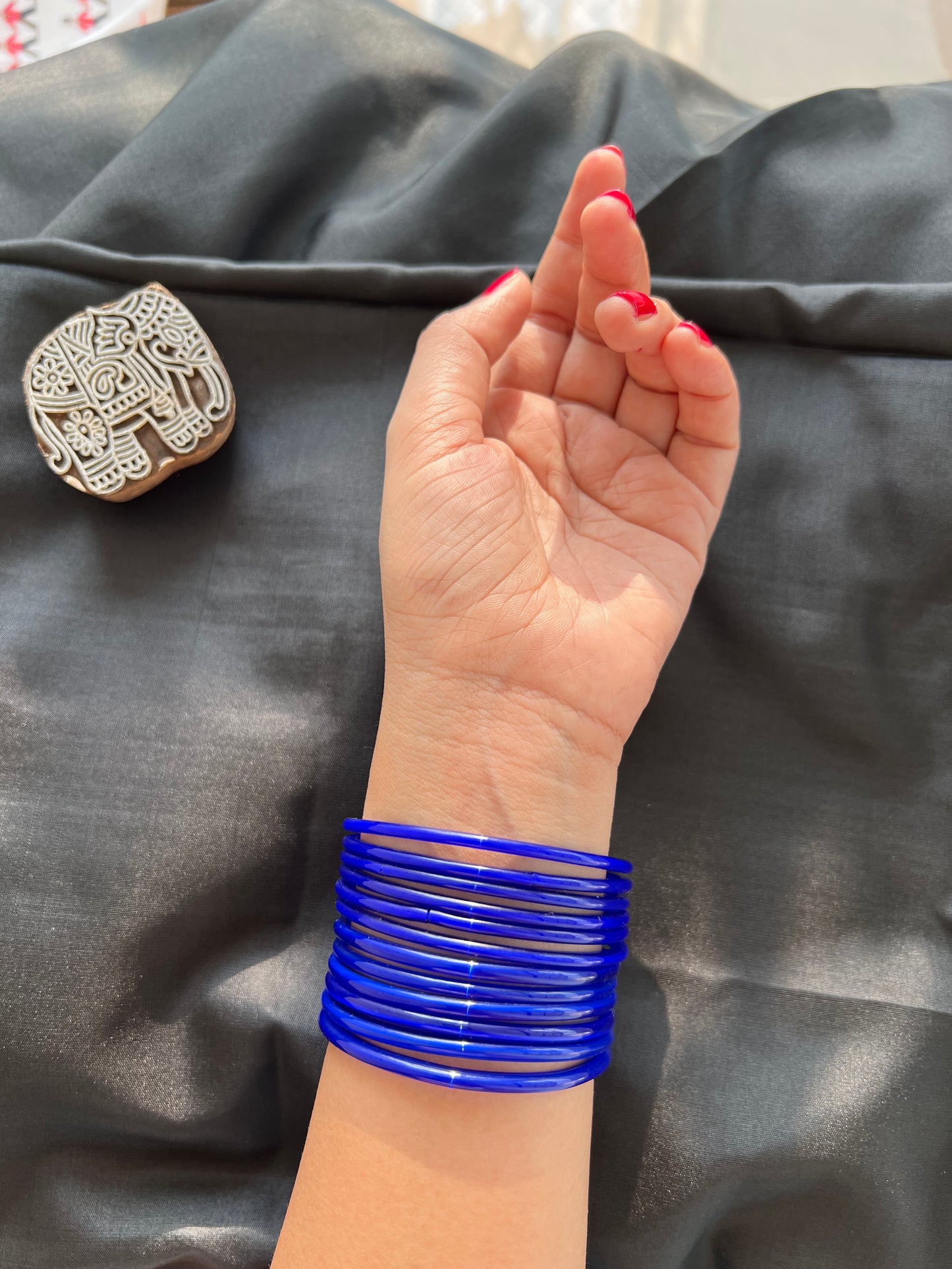 Blue Kuppivala / Glass Bangles (Pack of 12)