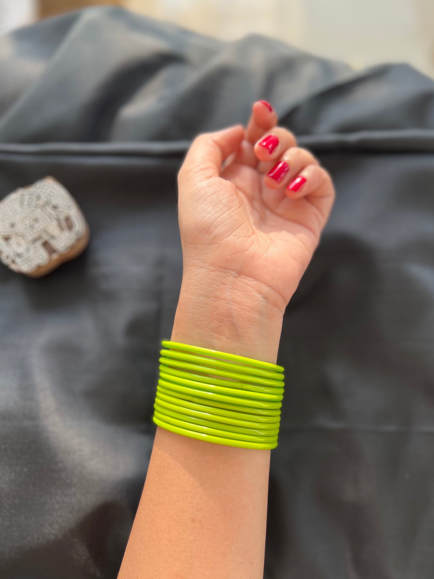 Green Kuppivala / Glass Bangles (Pack of 24)