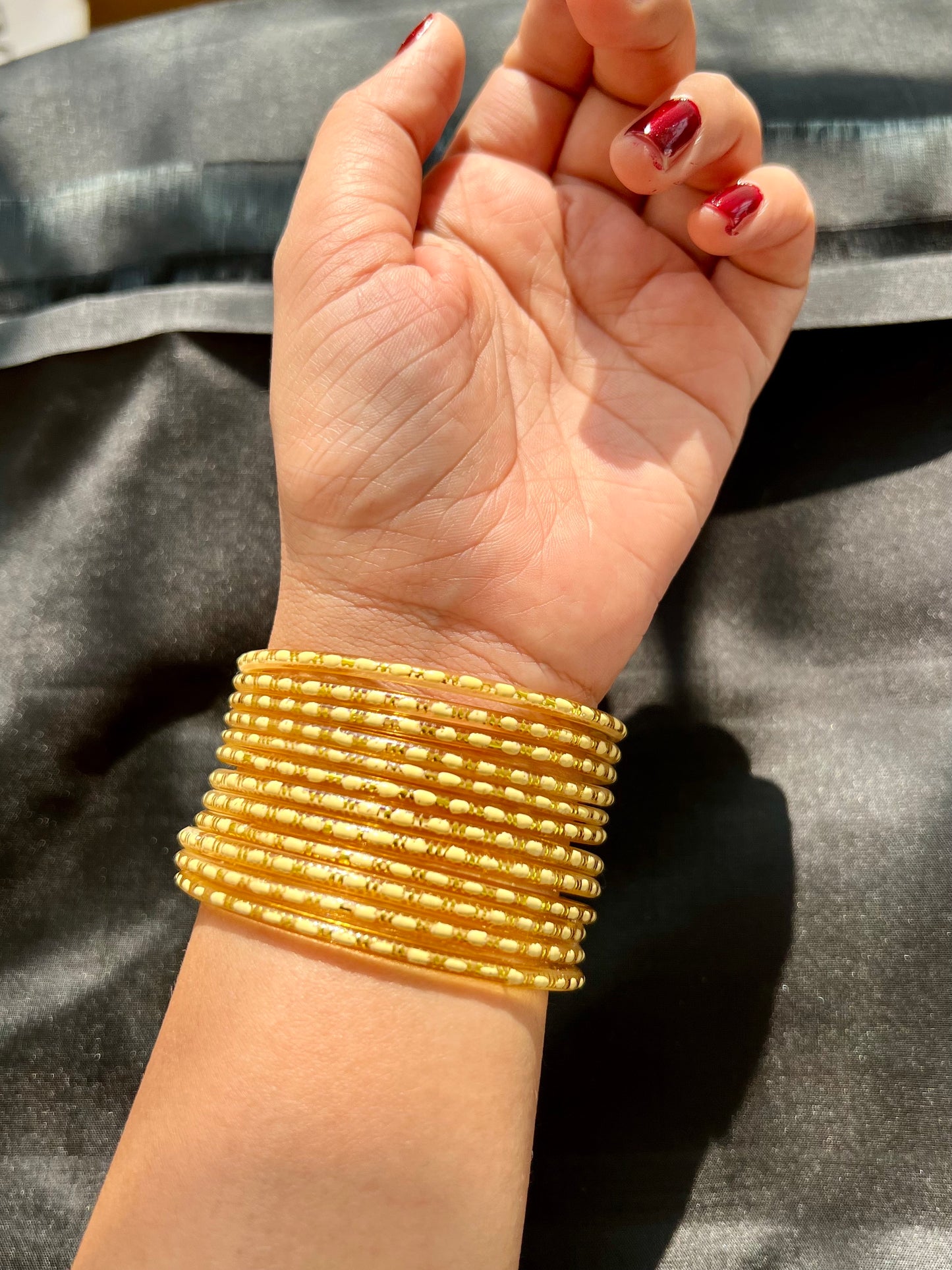 Yellow Design Kuppivala / Glass Bangles (Pack of 12)