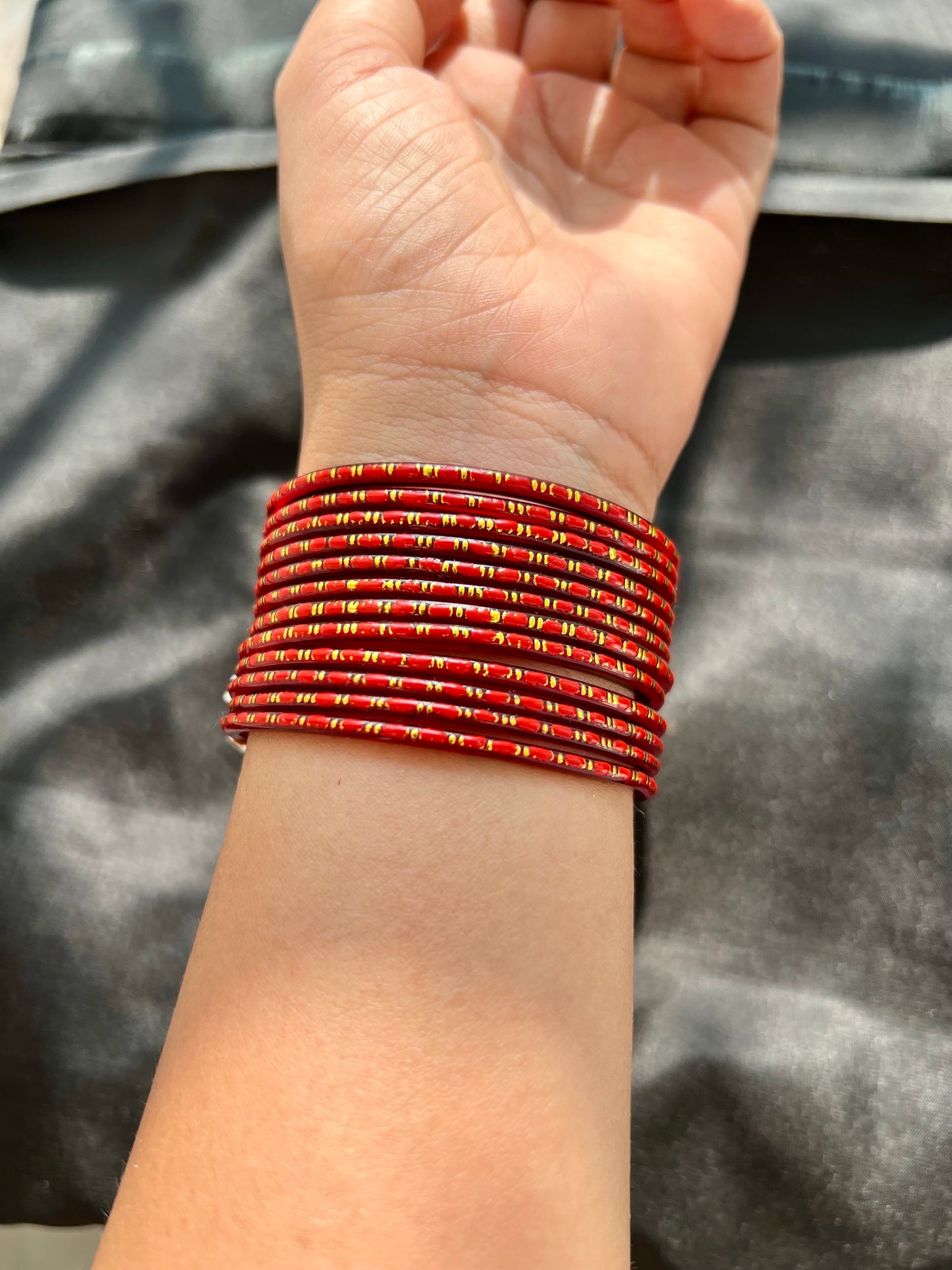 Maroon Design Kuppivala / Glass Bangles (Pack of 24)