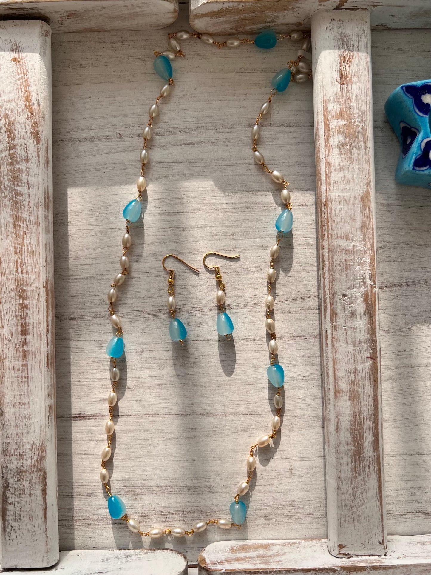 Monalisa Stone and Rice Pearl Necklace with Earring