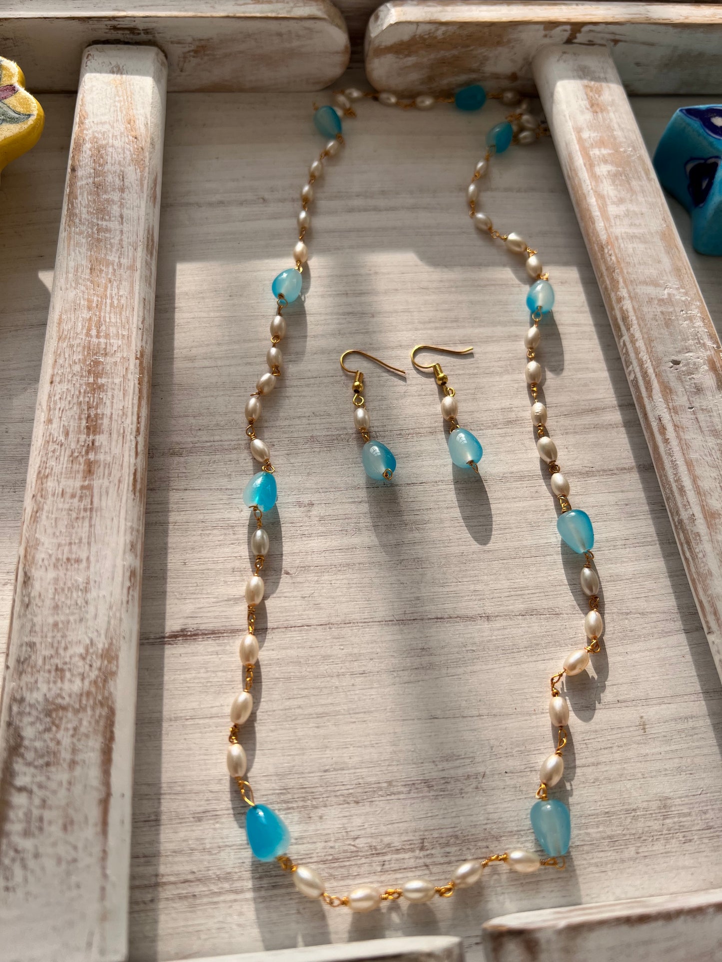 Monalisa Stone and Rice Pearl Necklace with Earring