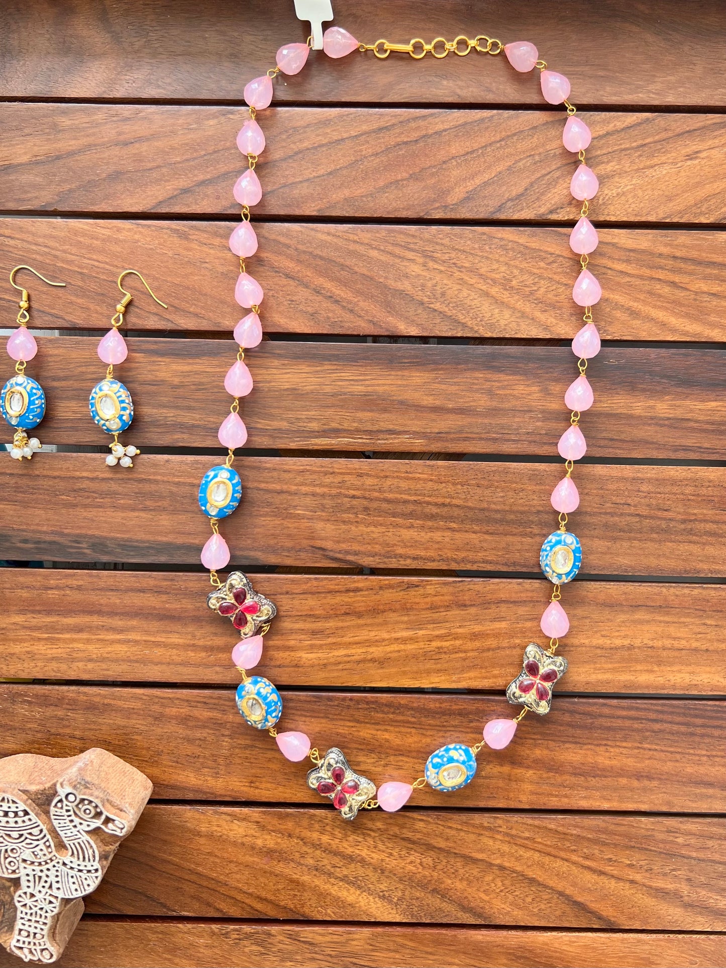 Kundan Necklace with Earrings