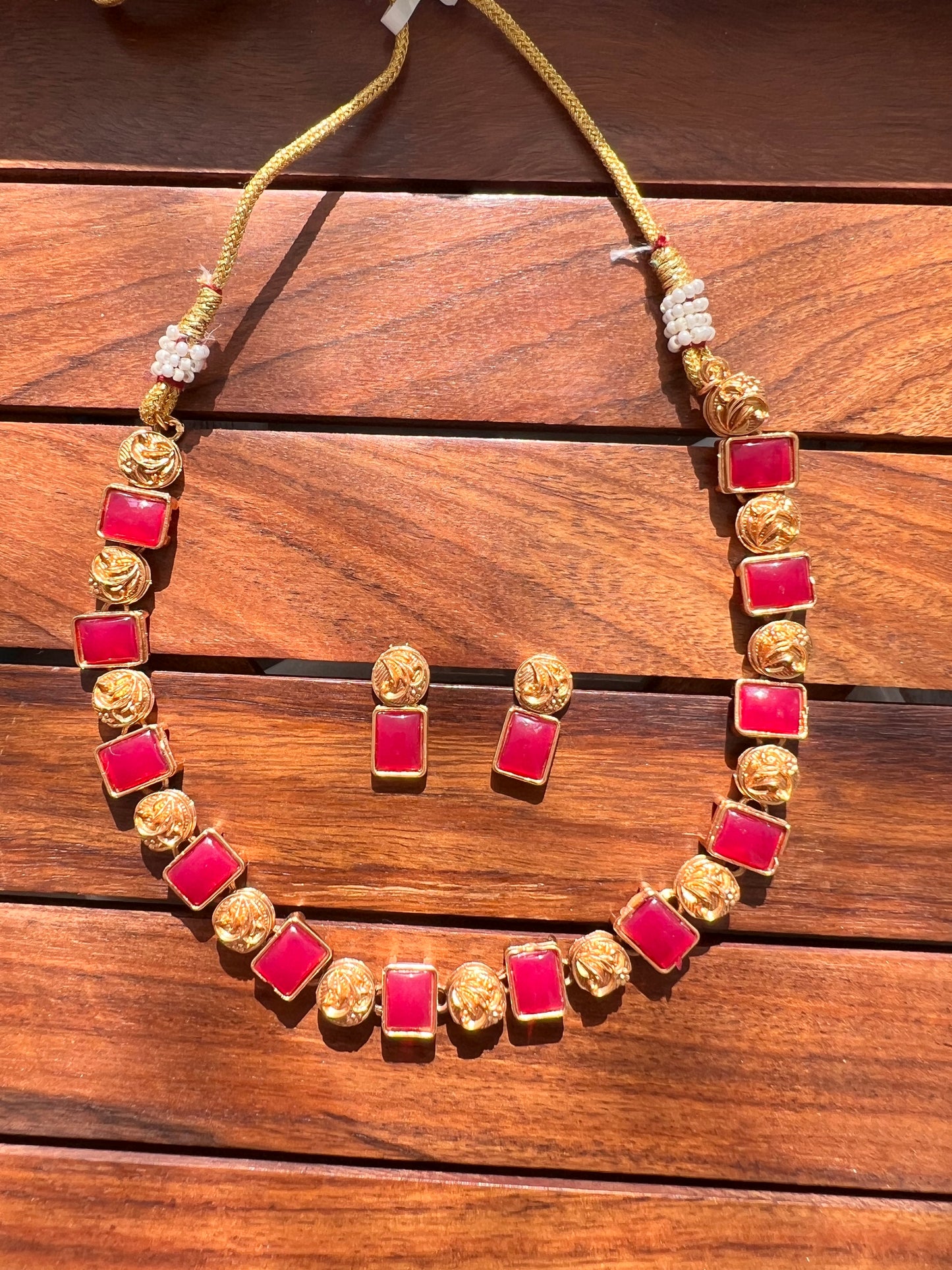 Gold Plated Necklace with Earing Set