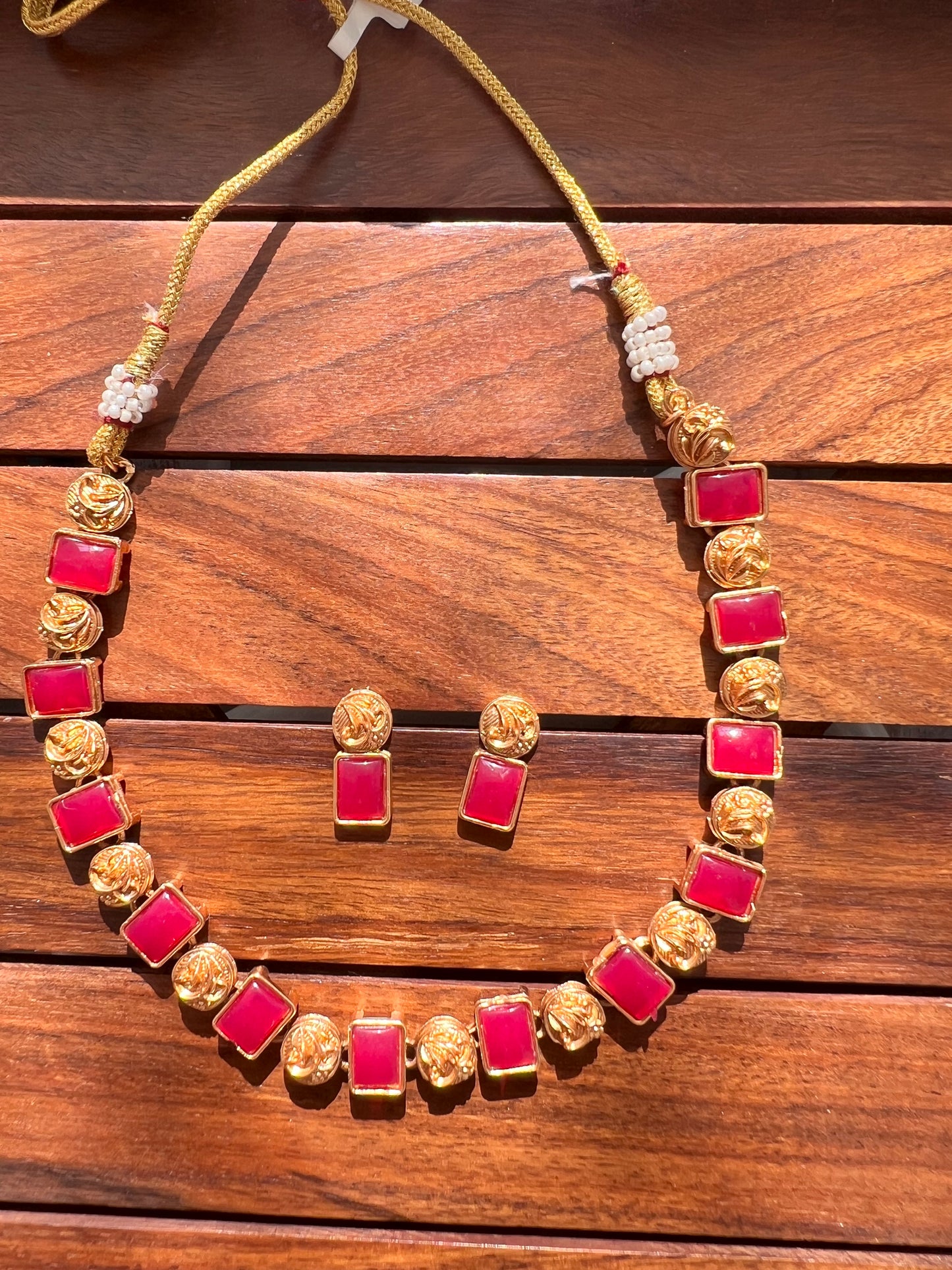 Gold Plated Necklace with Earing Set