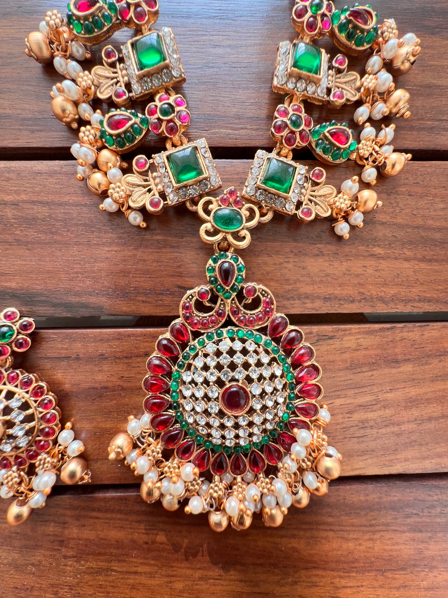 Gold Plated Necklace with Earing Set
