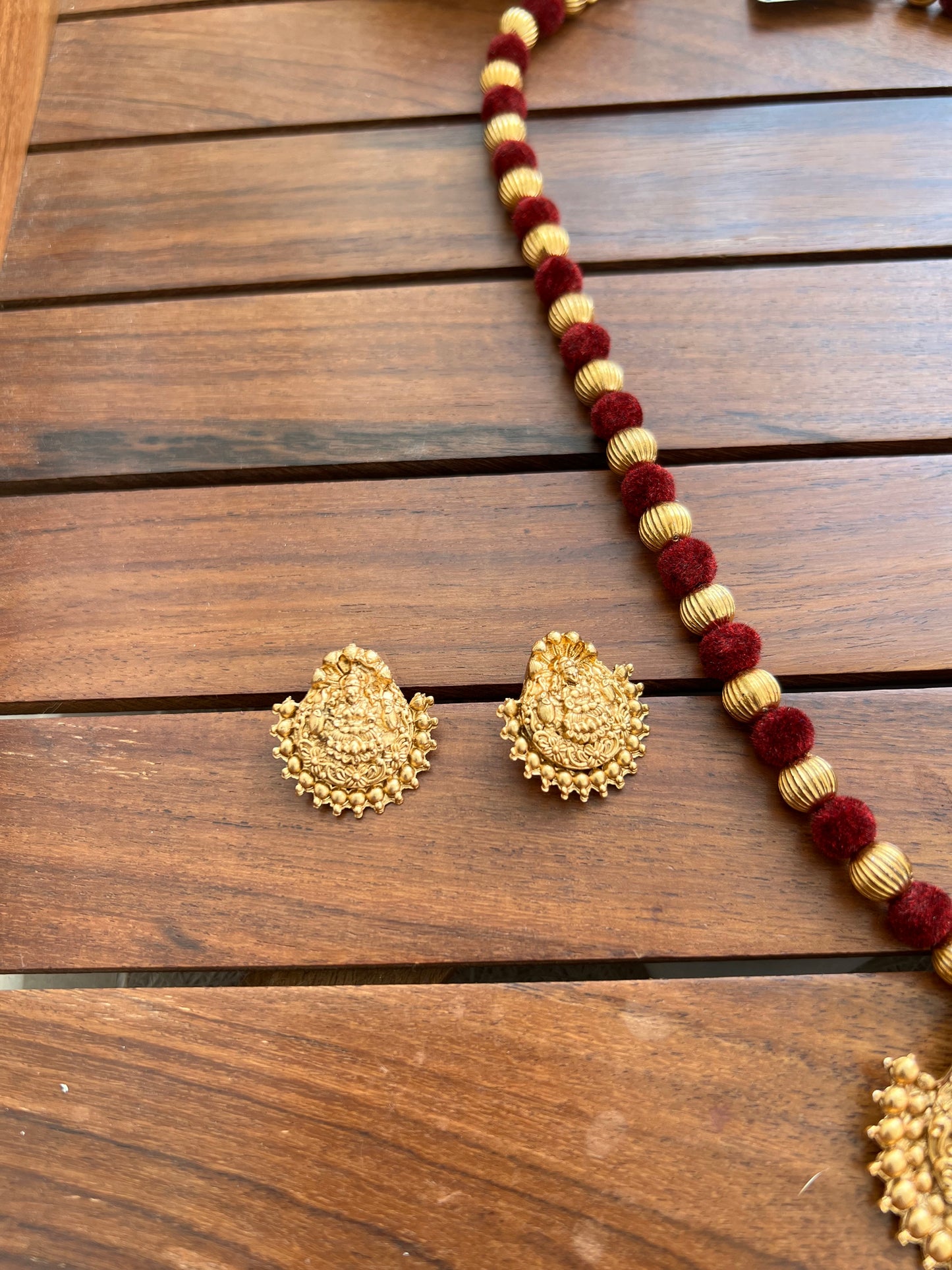 Maroon Devi Necklace Set