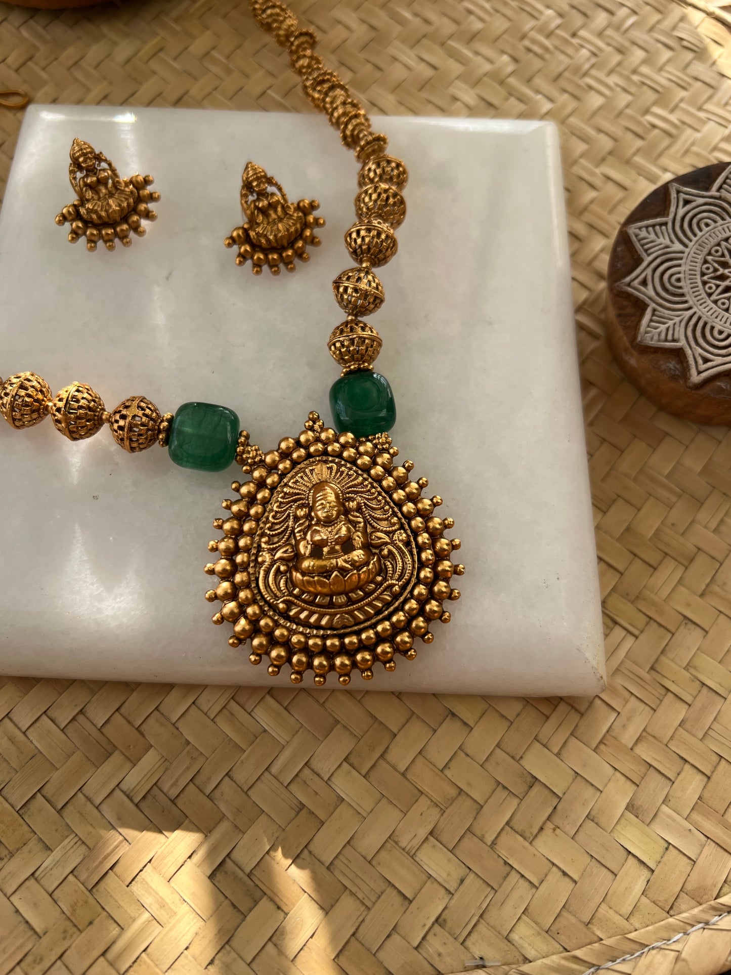 Premium Antique Temple Necklace Set