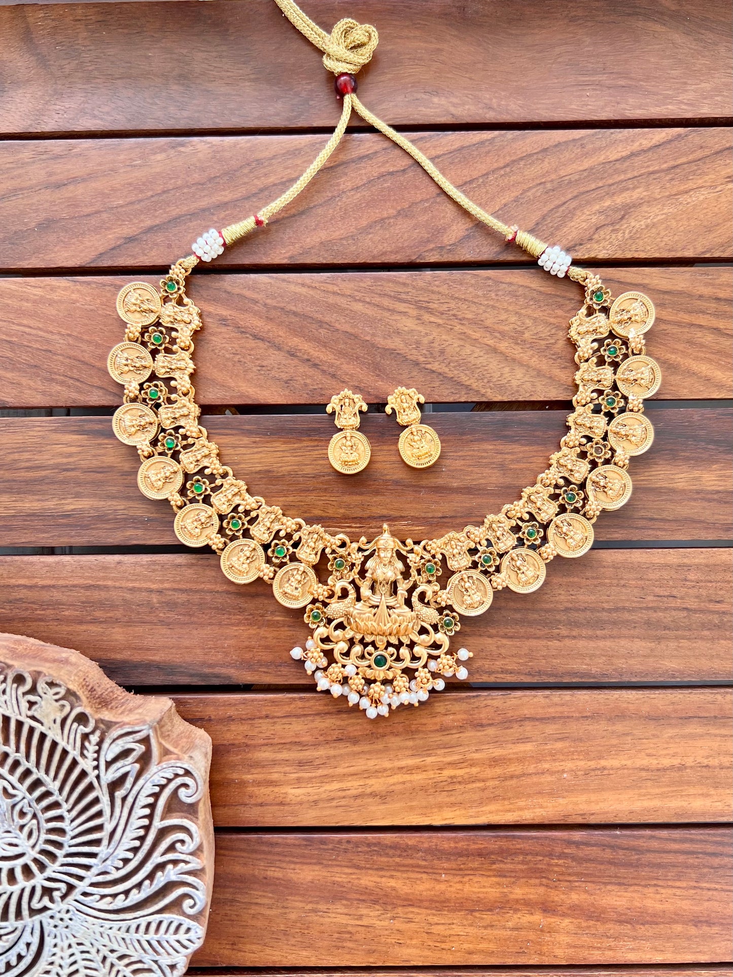 Gold Plated Metal Necklace with Earring