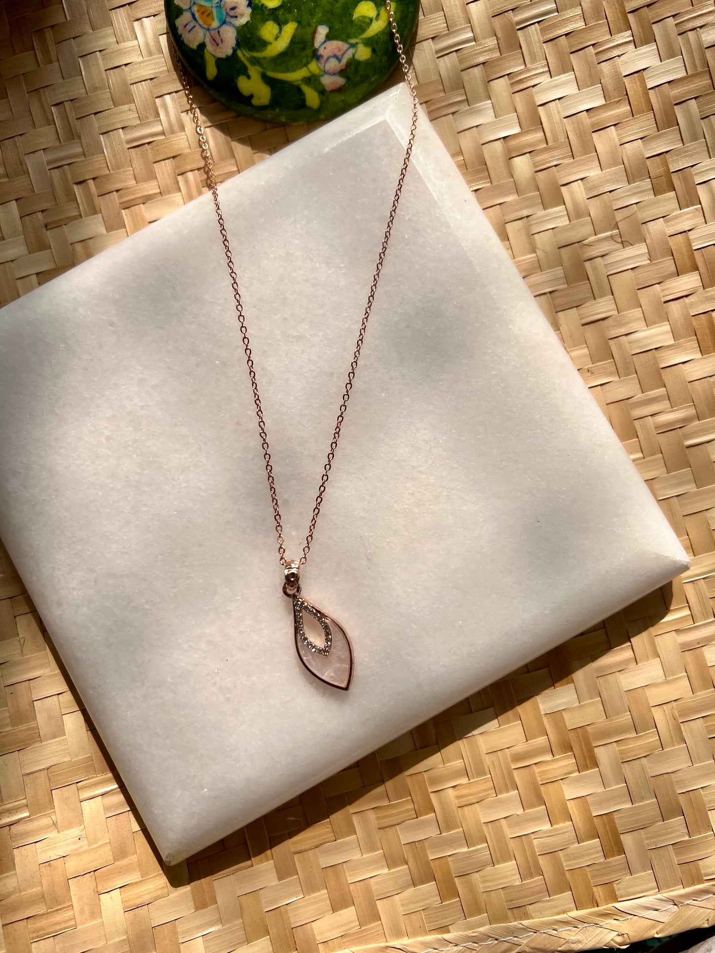 Minimal Necklace with Pendant