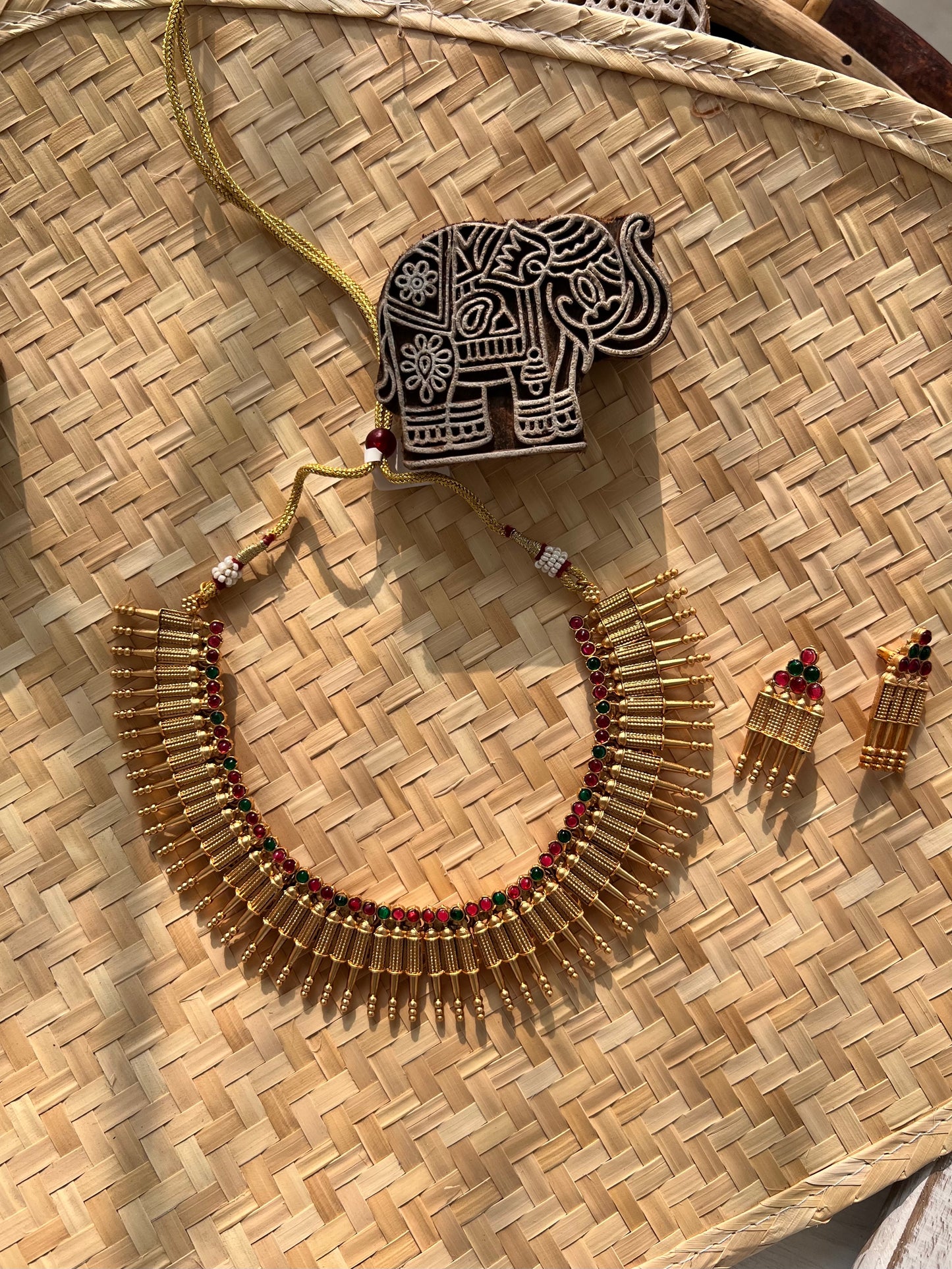 Mullamottu Necklace with Earring Set