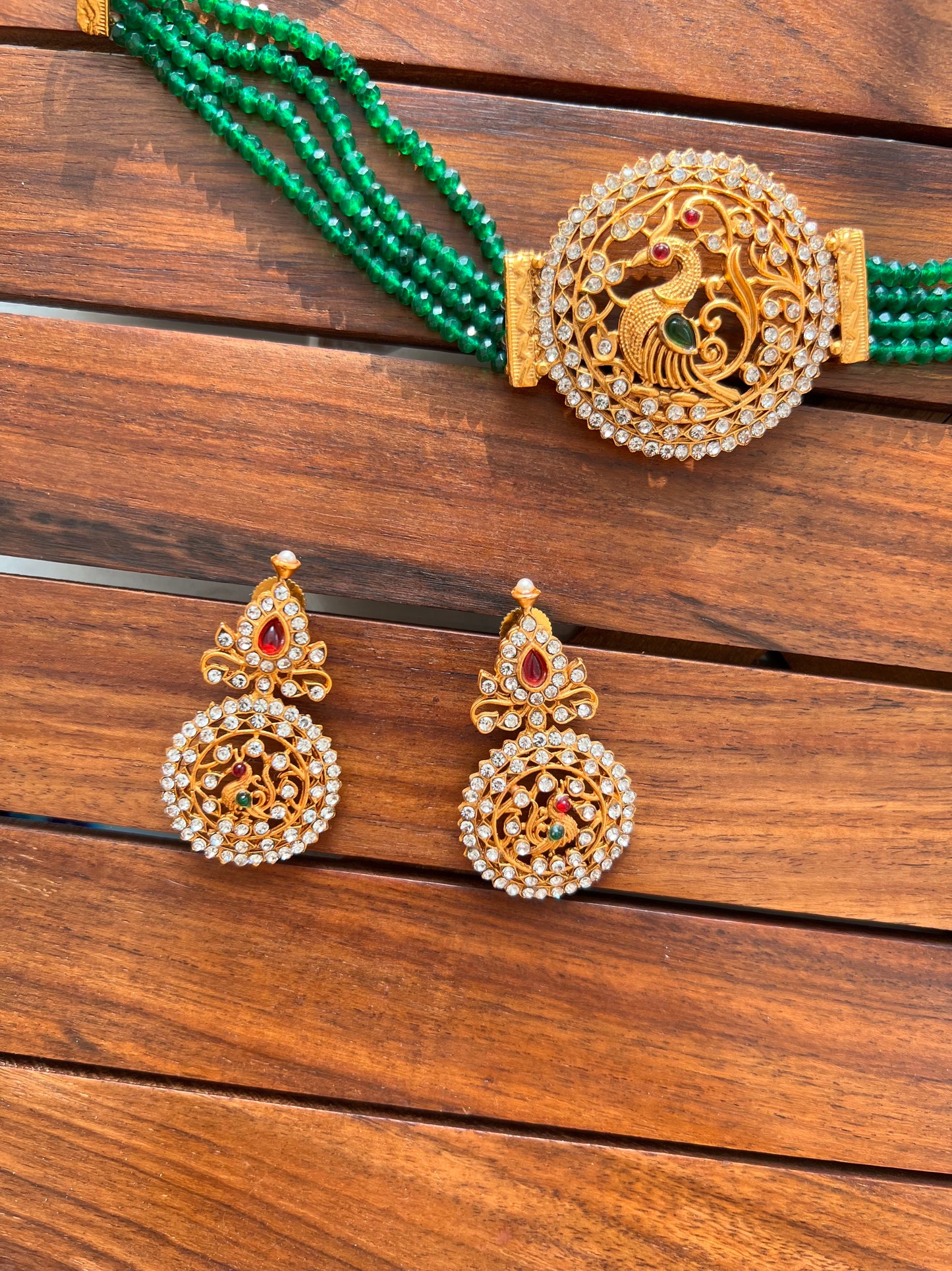 Gold Plated Green Semi Precious Necklace with Earing Set