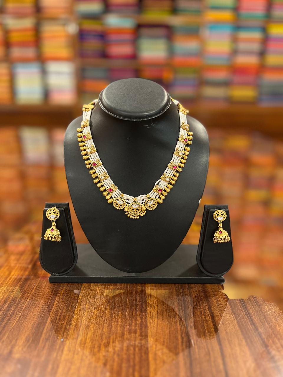 Premium Kundan Necklace with Earring
