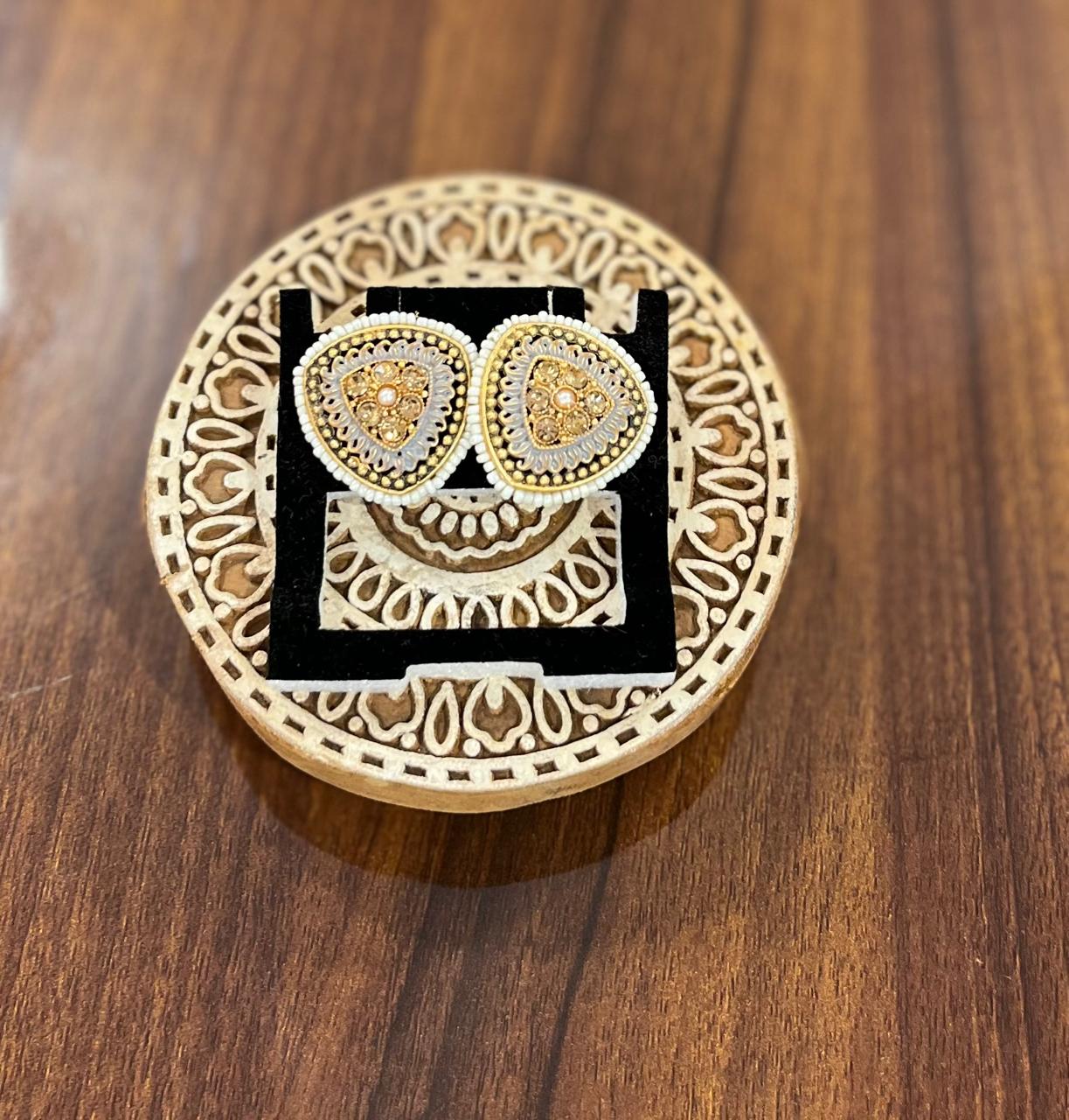 Stud Earring