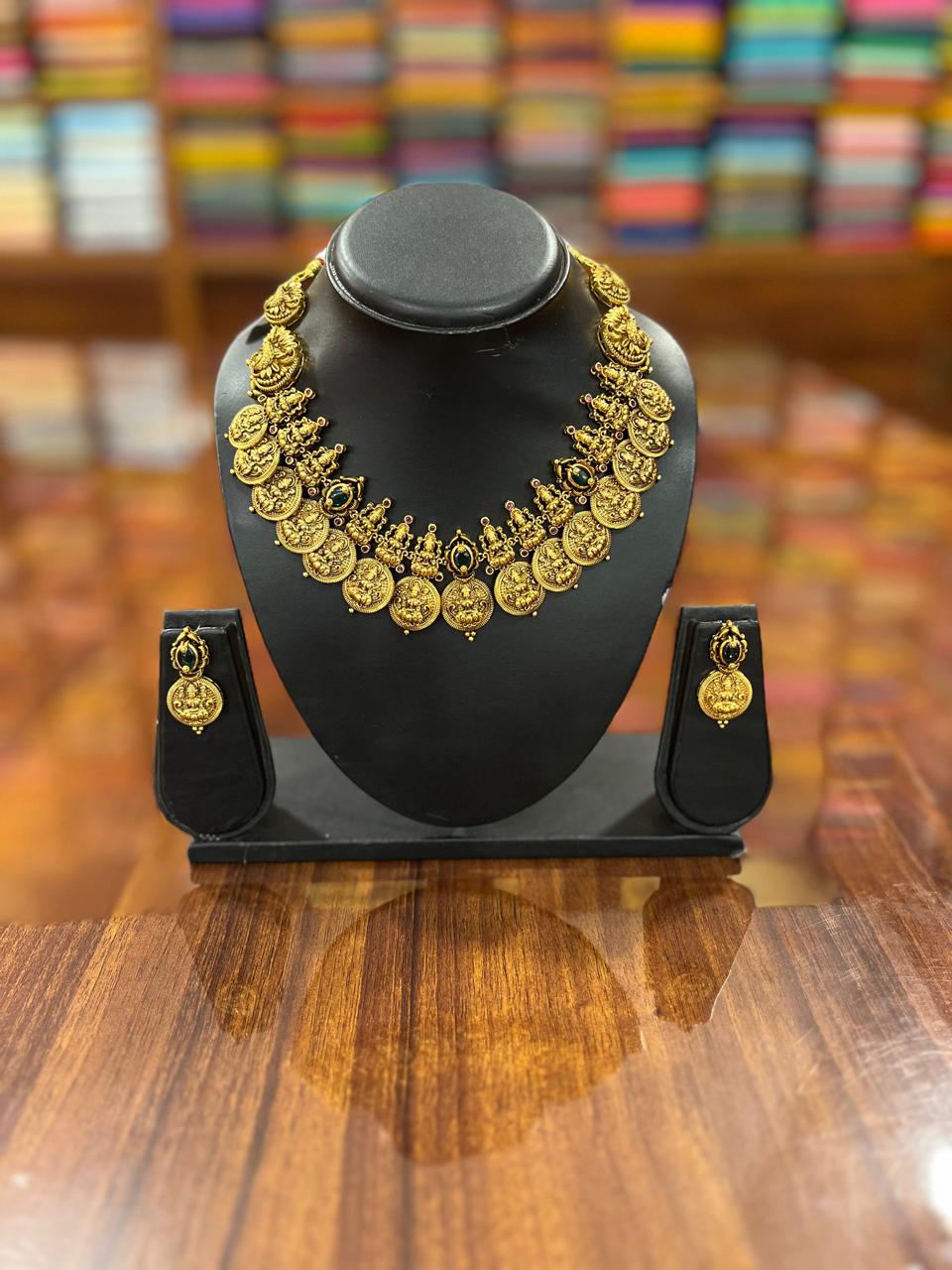 Premium Antique Necklace Set